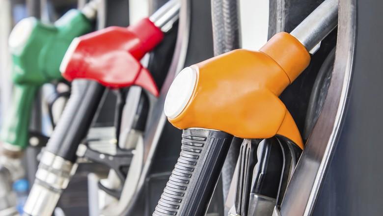 Uso de etanol de 1975 a 2015 substituiu 407 bi de litros de gasolina
