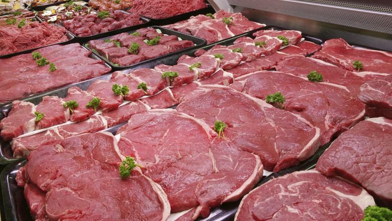 Exportação de carne bovina avança 15% em maio ante abril, diz Abrafrigo