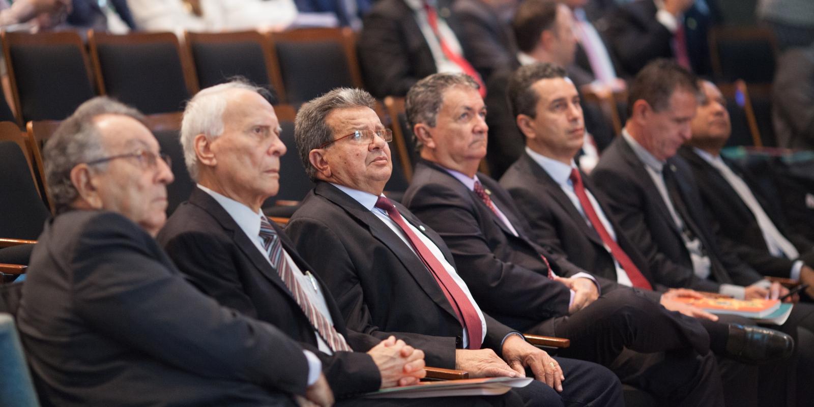 Presidente Iraçu Colares participa do 5º Seminário Nacional do Projeto Campo Futuro com o tema Gestão Rural