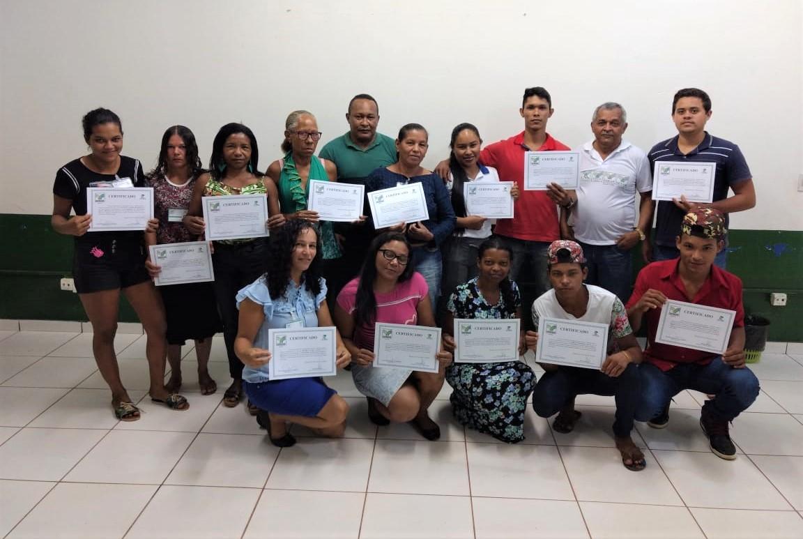 Cursos do SENAR-AP e RURAP capacitam trabalhadores e produtores rurais do sul do estado em diferentes áreas de atuação