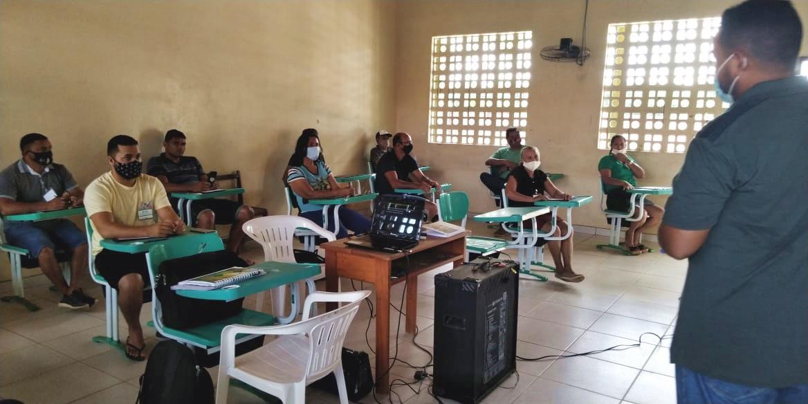 Turma de fruticultura da ATeG em Porto Grande recebe complementação nas atividades de colheita e pós-colheita do abacaxi